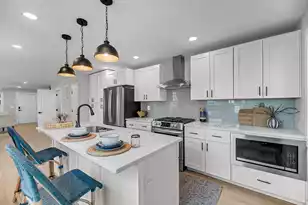 65 Simons St, Charleston, SC 29403 - Photo 3