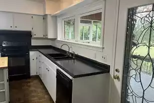 201 Overhill Dr, Walterboro, SC 29488 - Photo 21