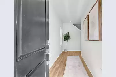 305 Clipper Court, Summerville, SC 29486 - Photo 5