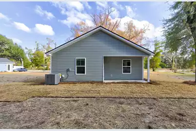911 Lemacks Street N, Walterboro, SC 29488 - Photo 9