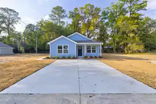913 Lemacks Street N, Walterboro, SC 29488 - Photo 1