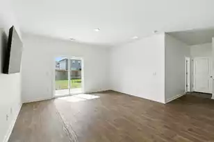 323 Bear Paw Ln, Summerville, SC 29486 - Photo 5