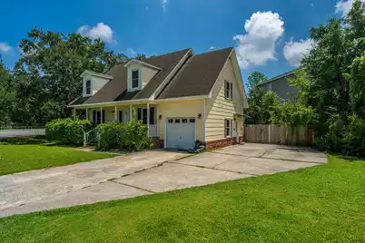 1477 Theresa Drive, Charleston, SC 29412 - Photo 3