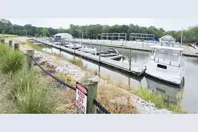 1304 Tailrace Drive, Moncks Corner, SC 29461 - Photo 17