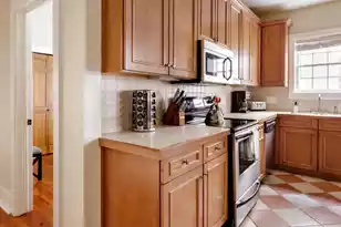 151 Spring St, Charleston, SC 29403 - Photo 15