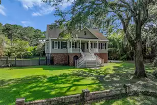 2595 Royal Oak Dr, Johns Island, SC 29455 - Photo 1