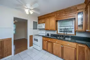 1010 Recess Road W, Hanahan, SC 29410 - Photo 5