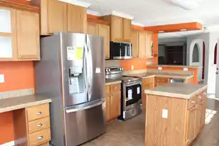 210 Belfast Ave, Holly Hill, SC 29059 - Photo 7