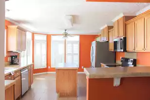 210 Belfast Ave, Holly Hill, SC 29059 - Photo 5