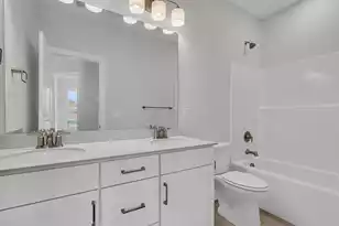 703 Maynard Ln, Summerville, SC 29486 - Photo 25