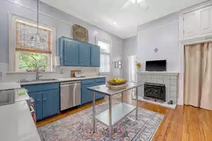 301 Richardson Ave E, Summerville, SC 29483 - Photo 9