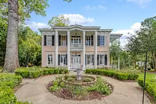 301 Richardson Ave E, Summerville, SC 29483 - Photo 3