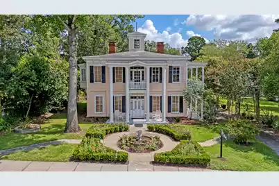 301 Richardson Avenue E, Summerville, SC 29483 - Photo 71