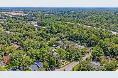 301 Richardson Avenue E, Summerville, SC 29483 - Photo 67