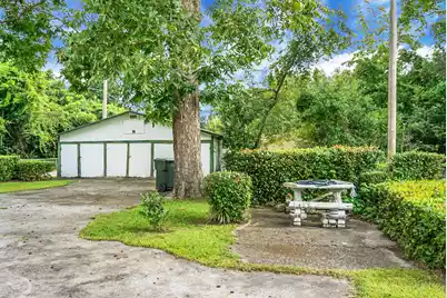 174 Roosevelt Drive, Saint Stephen, SC 29479 - Photo 15