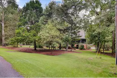 123 Pelzer Drive, Summerville, SC 29485 - Photo 7
