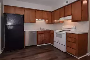 7666 Hunters Ridge Ln, North Charleston, SC 29420 - Photo 3