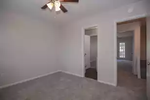 7666 Hunters Ridge Ln, North Charleston, SC 29420 - Photo 9