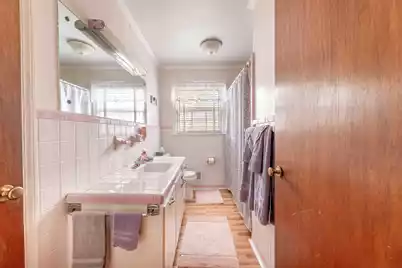 319 Hampton Street E, Elloree, SC 29047 - Photo 27