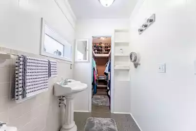 319 Hampton Street E, Elloree, SC 29047 - Photo 19