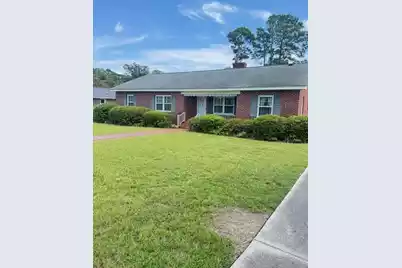 319 Hampton Street E, Elloree, SC 29047 - Photo 37