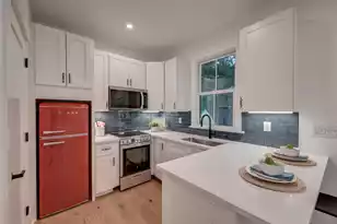 758 McCants Dr, Mount Pleasant, SC 29464 - Photo 25