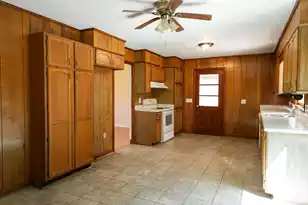 605 Lynnwood Rd, Walterboro, SC 29488 - Photo 15
