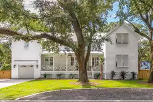 727 McCants Dr, Mount Pleasant, SC 29464 - Photo 1