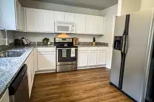 5022 Basnett Dr, Summerville, SC 29485 - Photo 7