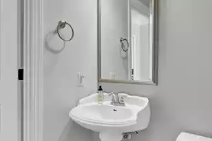 76 Society St, Charleston, SC 29401 - Photo 37