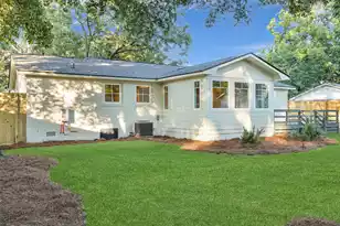 1452 Glencoe Dr, Mount Pleasant, SC 29464 - Photo 23