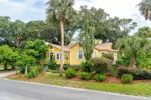 120 Hudson Ave W, Folly Beach, SC 29439 - Photo 35