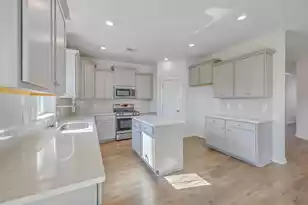 611 Squire Pope Rd, Summerville, SC 29486 - Photo 15