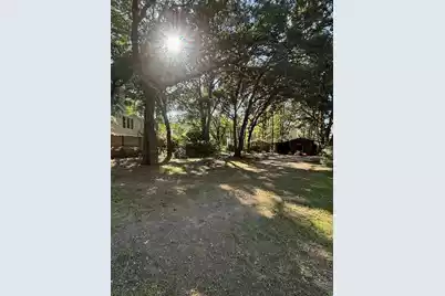 1401 Lieben Road, Mount Pleasant, SC 29466 - Photo 3