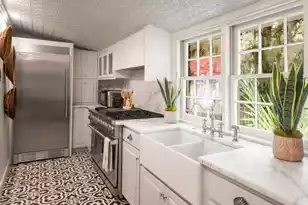 127 Oak St, McClellanville, SC 29458 - Photo 15