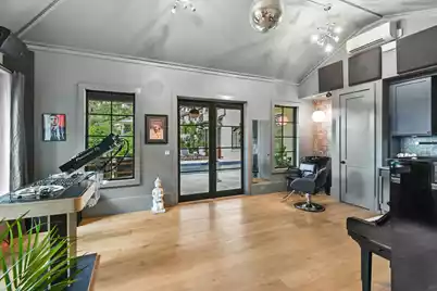 134 3rd Avenue, Mount Pleasant, SC 29464 - Photo 61