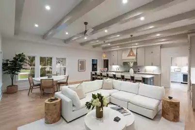 340 Molasses Lane, Mount Pleasant, SC 29464 - Photo 3