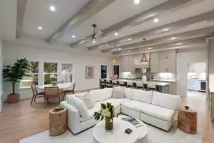 340 Molasses Ln, Mount Pleasant, SC 29464 - Photo 3