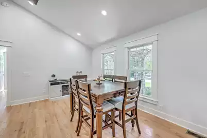 129 Sycamore Drive, Summerville, SC 29485 - Photo 11