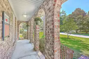 129 Sycamore Dr, Summerville, SC 29485 - Photo 5