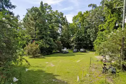 325 5th N Street W, Summerville, SC 29483 - Photo 9