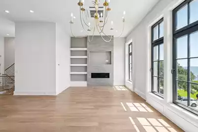 4 Exchange Street, Charleston, SC 29401 - Photo 17