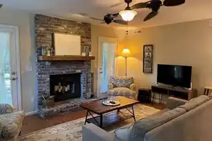 662 Poaug Ln, Mount Pleasant, SC 29464 - Photo 7