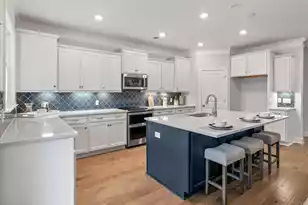 353 Laurens Vw Ln, Charleston, SC 29492 - Photo 9