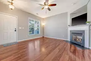 111 Foxglove Ave, Summerville, SC 29483 - Photo 9