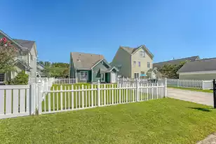 111 Foxglove Ave, Summerville, SC 29483 - Photo 43