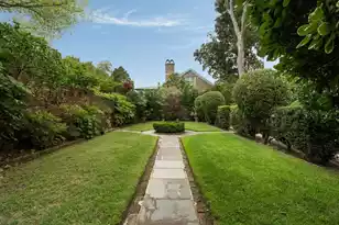 55 Bay Street E, Charleston, SC 29401 - Photo 87