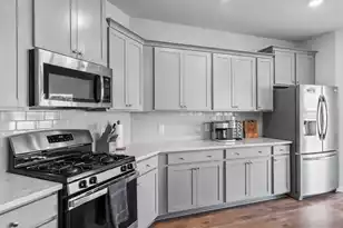 715 Squire Pope Rd, Summerville, SC 29486 - Photo 11