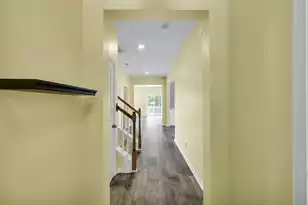 699 Redbud Ln, Summerville, SC 29486 - Photo 5