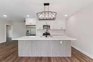 2136 Commander Rd, North Charleston, SC 29405 - Photo 5